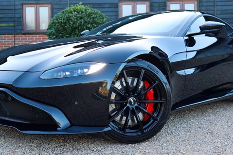 Aston Martin Vantage V8 4.0 53