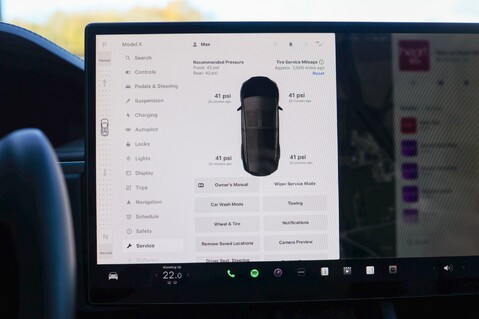 Tesla Model X LONG RANGE AWD 29