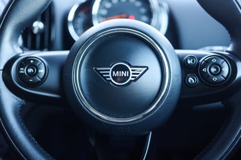 Mini Countryman COOPER 2.0 D ALL4 20