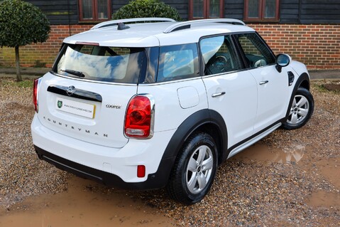 Mini Countryman 1.5 COOPER CLASSIC AUTO 52