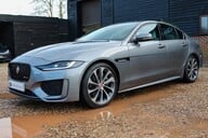 Jaguar XE R-DYNAMIC 2.0 SE 52