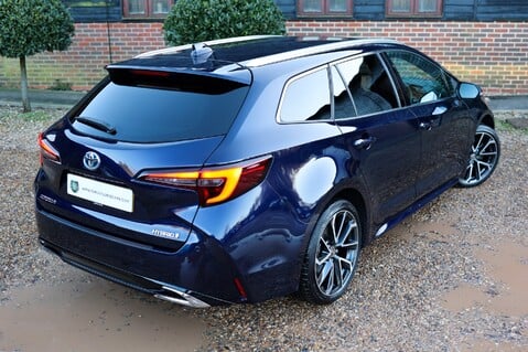 Toyota Corolla 2.0  VVT-H EXCEL TOURING SPORTS CVT 58