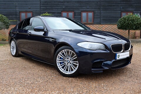 BMW M5 4.4 V8 59