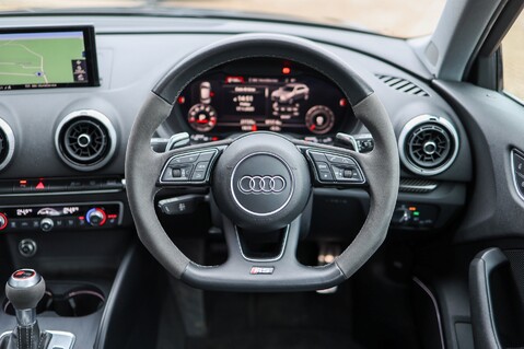 Audi RS3 2.5 TFSI QUATTRO S-TRONIC AUDI SPORT EDITION 18