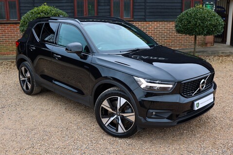 Volvo XC40 1.5 RECHARGE T5 R-DESIGN 45