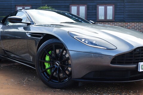 Aston Martin DB11 AMR 5.2 V12 45