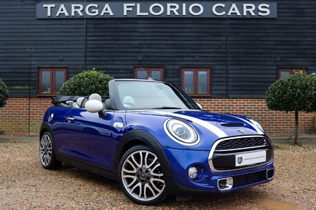 Mini Convertible 2.0 25TH ANNIVERSARY EDITION AUTO