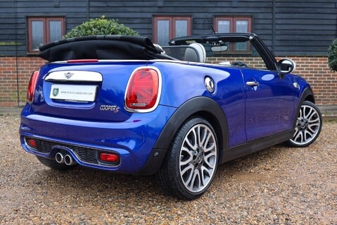 Mini Convertible 2.0 25TH ANNIVERSARY EDITION AUTO 67