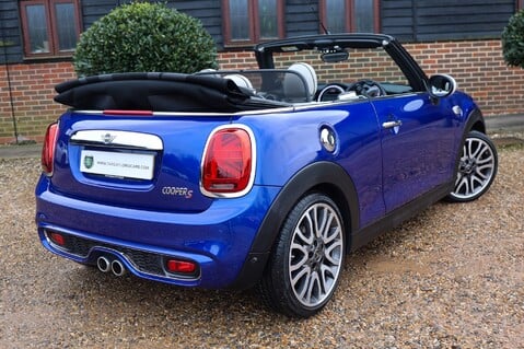 Mini Convertible 2.0 25TH ANNIVERSARY EDITION AUTO 69