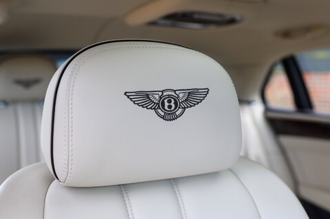 Bentley Flying Spur 6.0 W12 TWIN TURBO 27