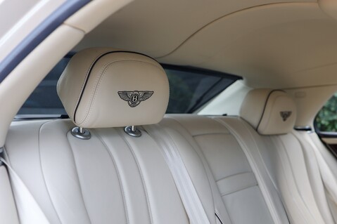 Bentley Flying Spur 6.0 W12 TWIN TURBO 51