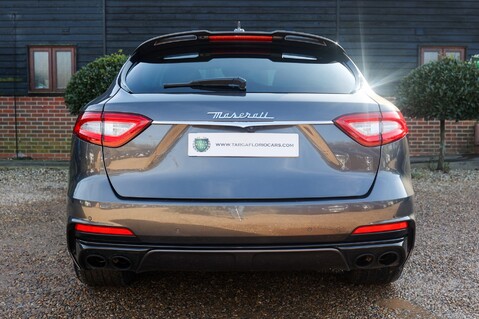 Maserati Levante 3.8 V8 TROFEO 7