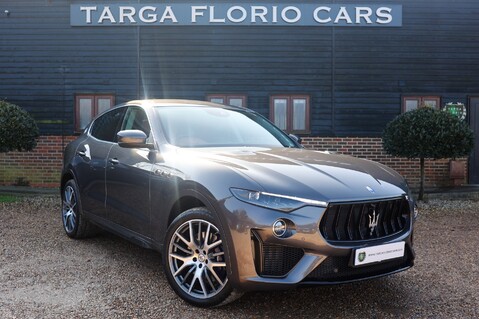 Maserati Levante 3.8 V8 TROFEO 1