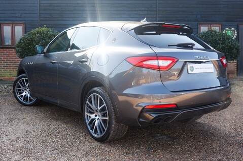Maserati Levante 3.8 V8 TROFEO 60