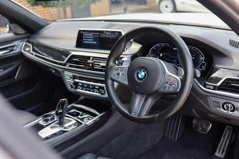 BMW 7 Series 745E MSPORT 3.0 PHEV 20