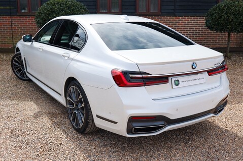 BMW 7 Series 745E MSPORT 3.0 PHEV 40