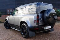 Land Rover Defender X-DYNAMIC HSE 3.0 MHEV 9