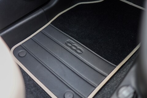 Fiat 500 DOLCEVITA 1.2 MANUAL 25
