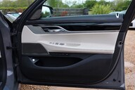 BMW 7 Series 740D XDRIVE 3.0 M SPORT 27