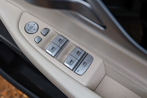 BMW 7 Series 740D XDRIVE 3.0 M SPORT 28