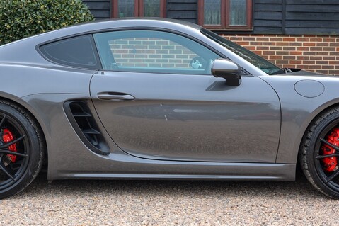 Porsche 718 Cayman GTS 2.5T PDK 10