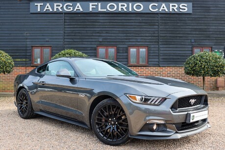 Ford Mustang GT 5.0 V8 MANUAL