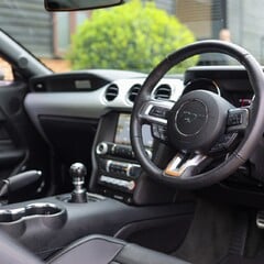 Ford Mustang GT 5.0 V8 MANUAL 2