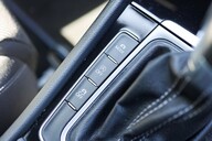 Volkswagen Golf R 2.0 TSI DSG 19