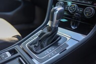 Volkswagen Golf R 2.0 TSI DSG 23