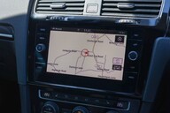 Volkswagen Golf R 2.0 TSI DSG 21