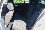 Volkswagen Golf R 2.0 TSI DSG 35
