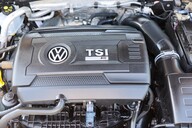 Volkswagen Golf R 2.0 TSI DSG 51