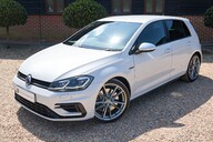 Volkswagen Golf R 2.0 TSI DSG 53