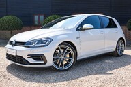 Volkswagen Golf R 2.0 TSI DSG 54