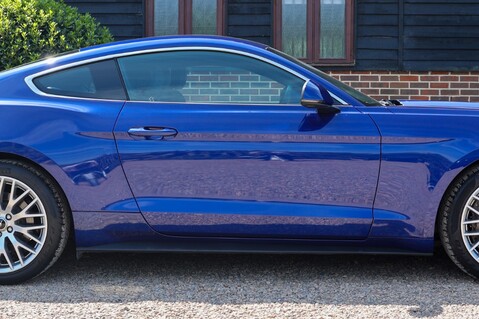 Ford Mustang 2.3 ECOBOOST MANUAL 6