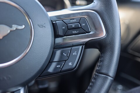Ford Mustang 2.3 ECOBOOST MANUAL 16