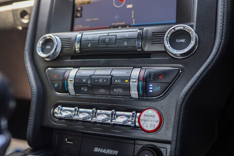 Ford Mustang 2.3 ECOBOOST MANUAL 3
