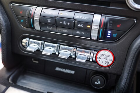 Ford Mustang 2.3 ECOBOOST MANUAL 19