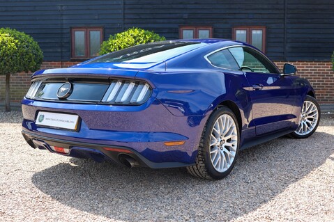 Ford Mustang 2.3 ECOBOOST MANUAL 39