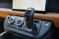 Land Rover Defender 110 X 3.0 MHEV URBAN 34