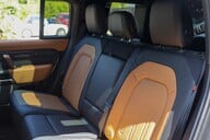 Land Rover Defender 110 X 3.0 MHEV URBAN 41
