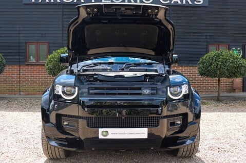 Land Rover Defender 110 X 3.0 MHEV URBAN 60