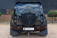 Land Rover Defender 110 X 3.0 MHEV URBAN 9