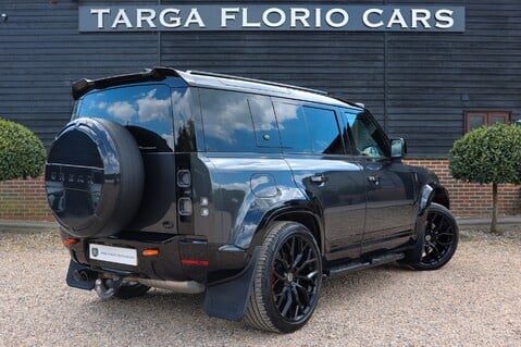 Land Rover Defender 110 X 3.0 MHEV URBAN 70