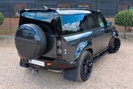 Land Rover Defender 110 X 3.0 MHEV URBAN 10