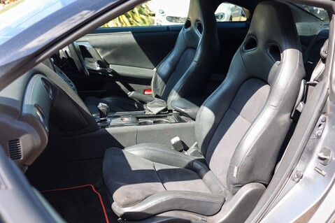 Nissan GT-R 3.8 V6 PREMIUM EDITION LITCHFIELD STAGE ONE 28