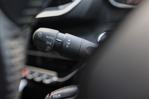 Peugeot 208 1.2 PURETECH ACTIVE PREMIUM S/S 23