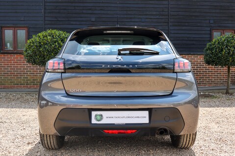 Peugeot 208 1.2 PURETECH ACTIVE PREMIUM S/S 8