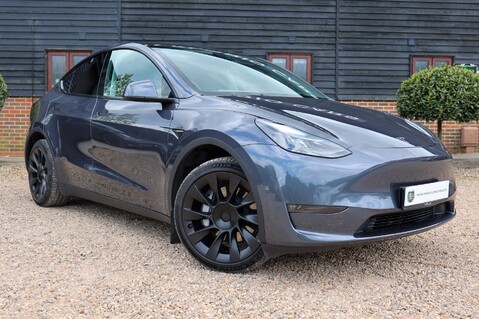 Tesla Model Y LONG RANGE AWD 34