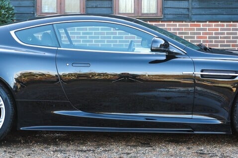 Aston Martin DBS 6.0 V12 11